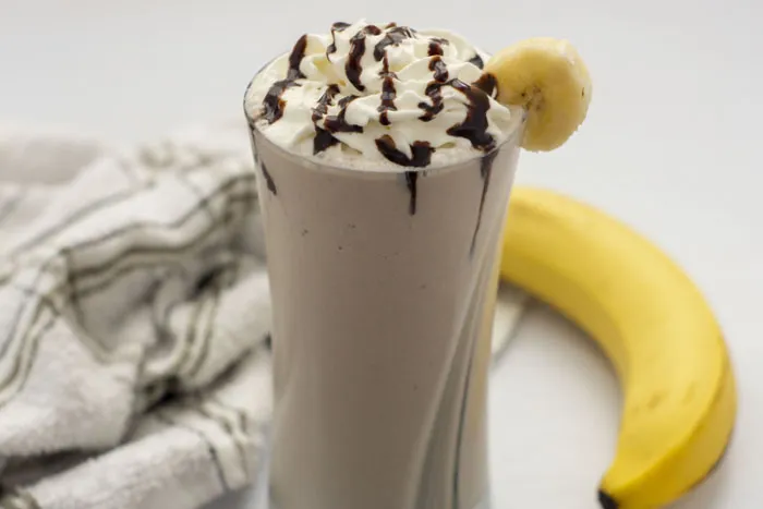 Chocolate Banana Milkshake: Resep Minuman Lezat dan Sehat