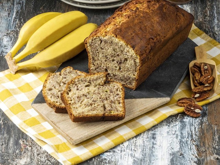 Resep Bolu Pisang Lembut Tanpa Mixer, Cocok Buat Camilan Keluarga!