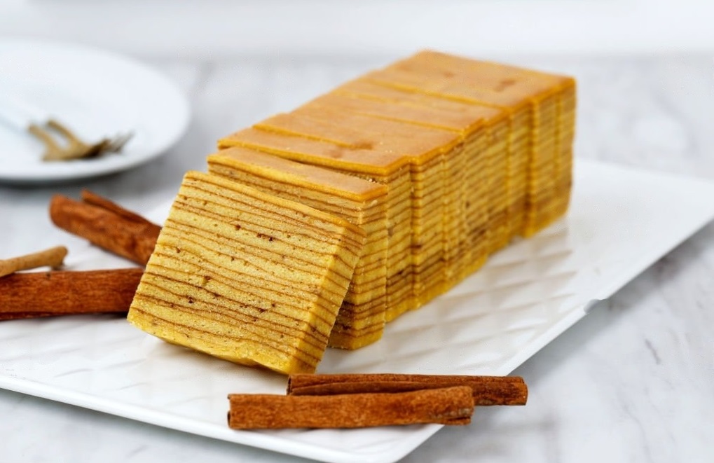 Resep Kue Lapis Legit Tradisional Lembut dan Wangi Rempah